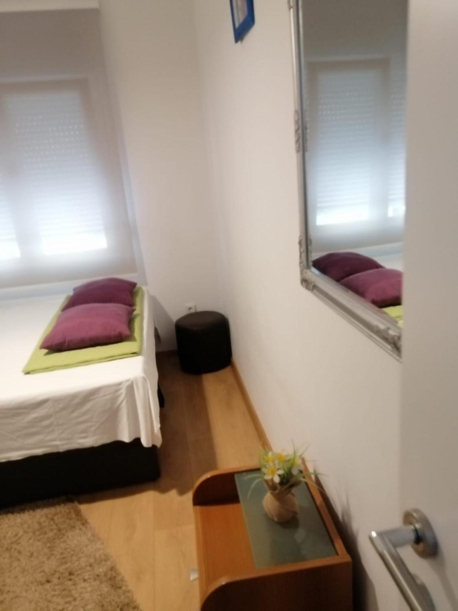 Apartments Kursan Seget Vranjica Exteriör bild