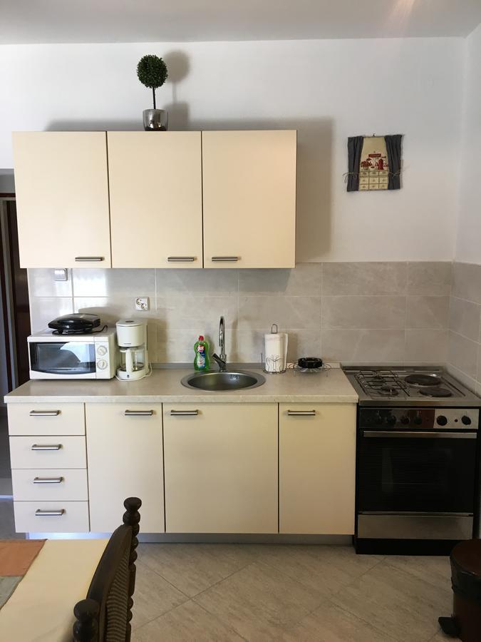 Apartments Kursan Seget Vranjica Exteriör bild